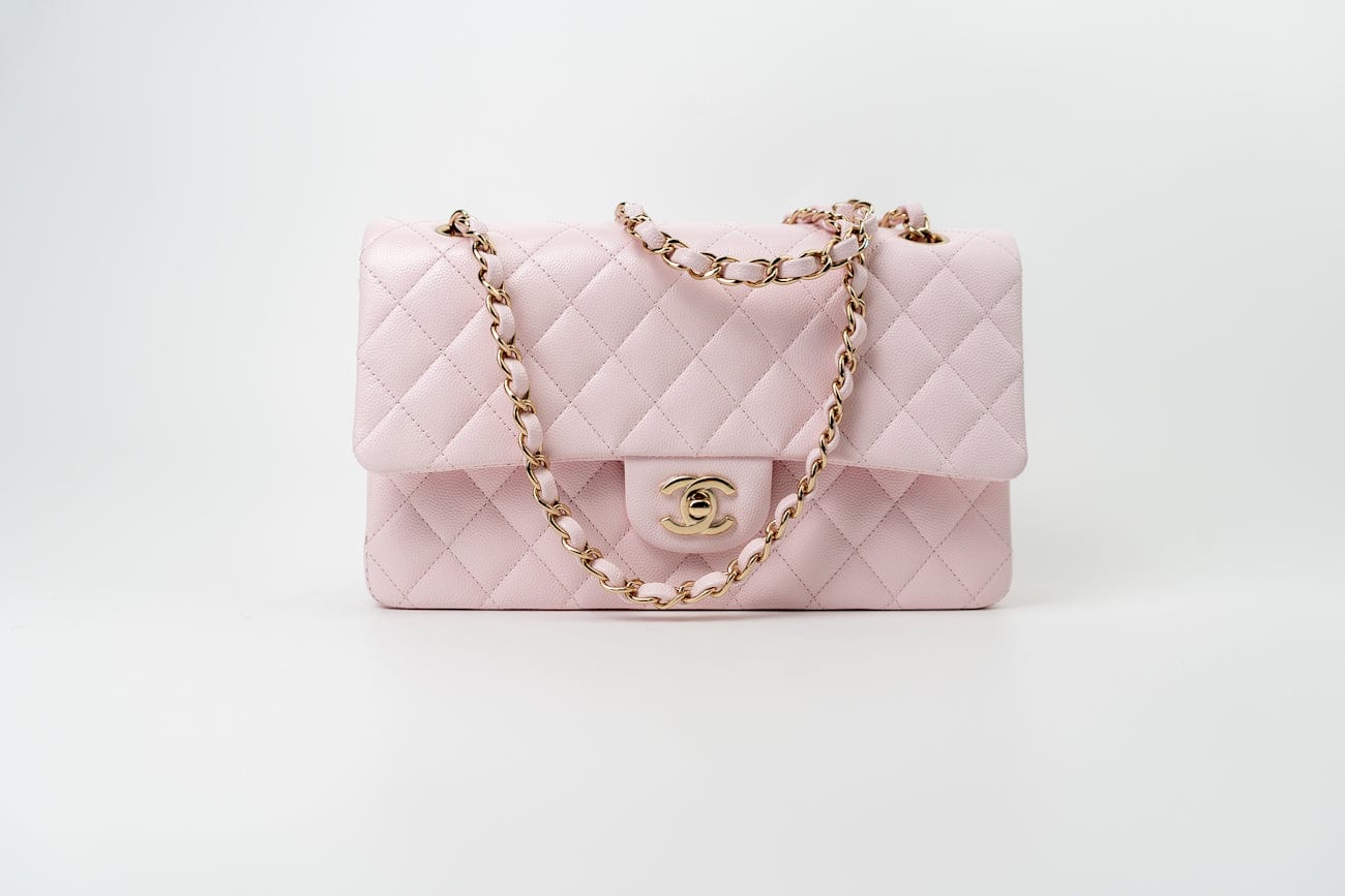 CHANEL Handbag 22P Light Pink Caviar Quilted Classic Flap Medium LGHW -Knockoff
