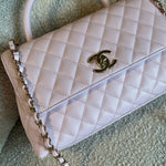 CHANEL Handbag 22P Light Pink Caviar Quilted Coco Handle Medium LGHW -Knockoff
