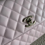 CHANEL Handbag 22P Light Pink Caviar Quilted Coco Handle Medium LGHW -Knockoff
