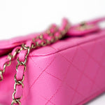 CHANEL Handbag 22P Pink Caviar Quilted Classic Flap Medium Light Gold Hardware -Knockoff
