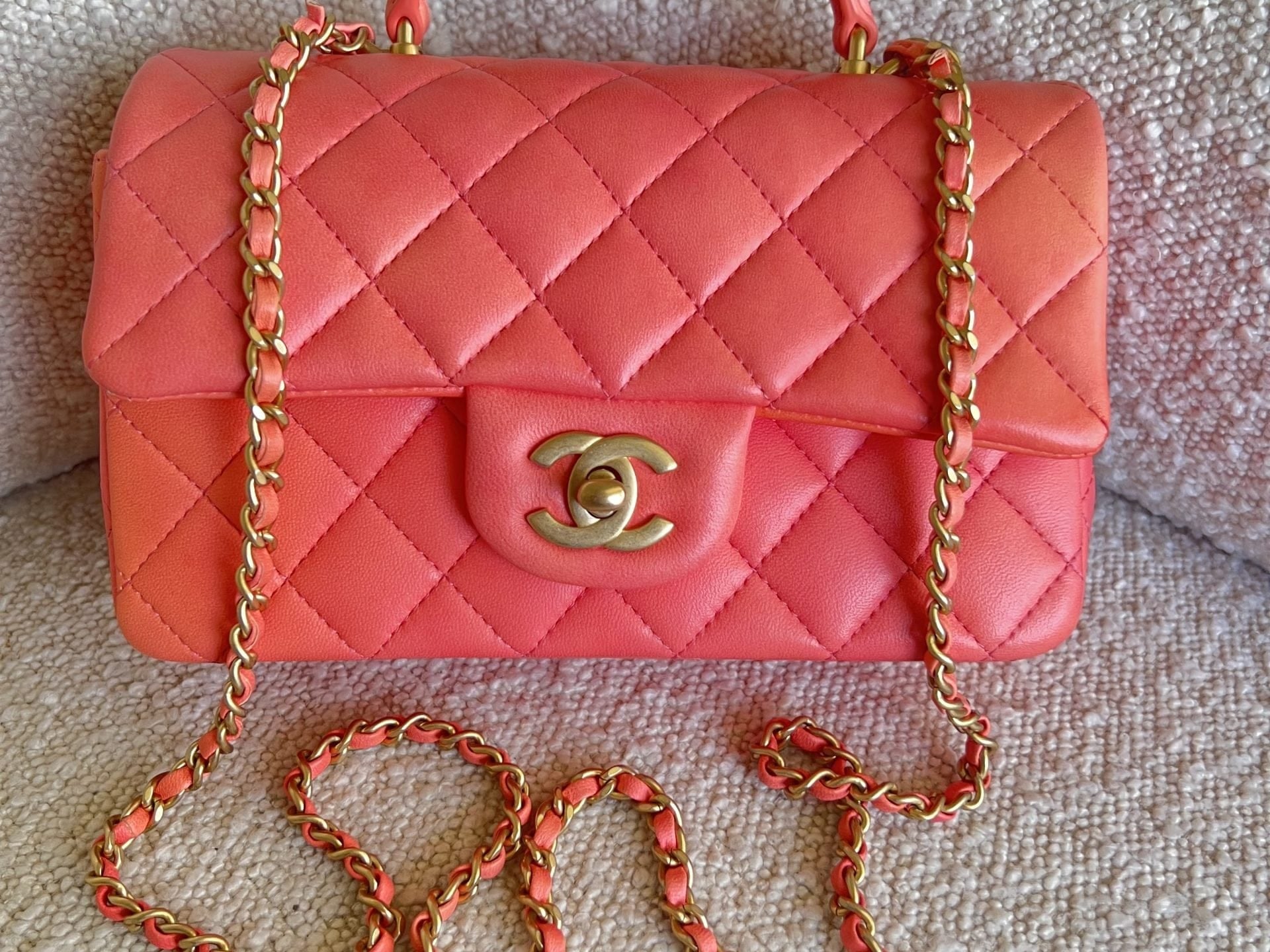 CHANEL Handbag 22P Pink/Orange Mini Lambskin Quilted with Top handle Rectangular LGHW -Knockoff
