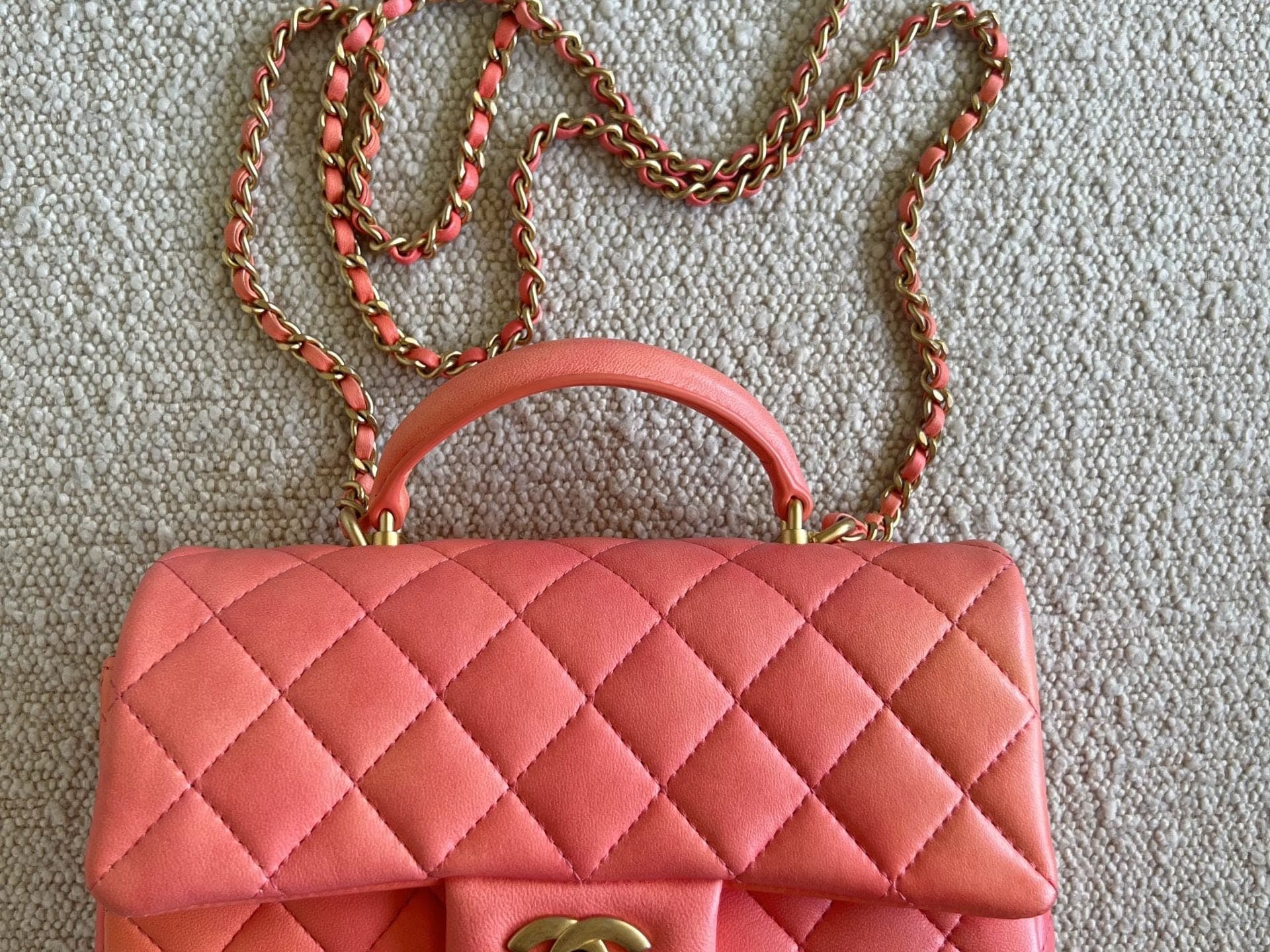 CHANEL Handbag 22P Pink/Orange Mini Lambskin Quilted with Top handle Rectangular LGHW -Knockoff
