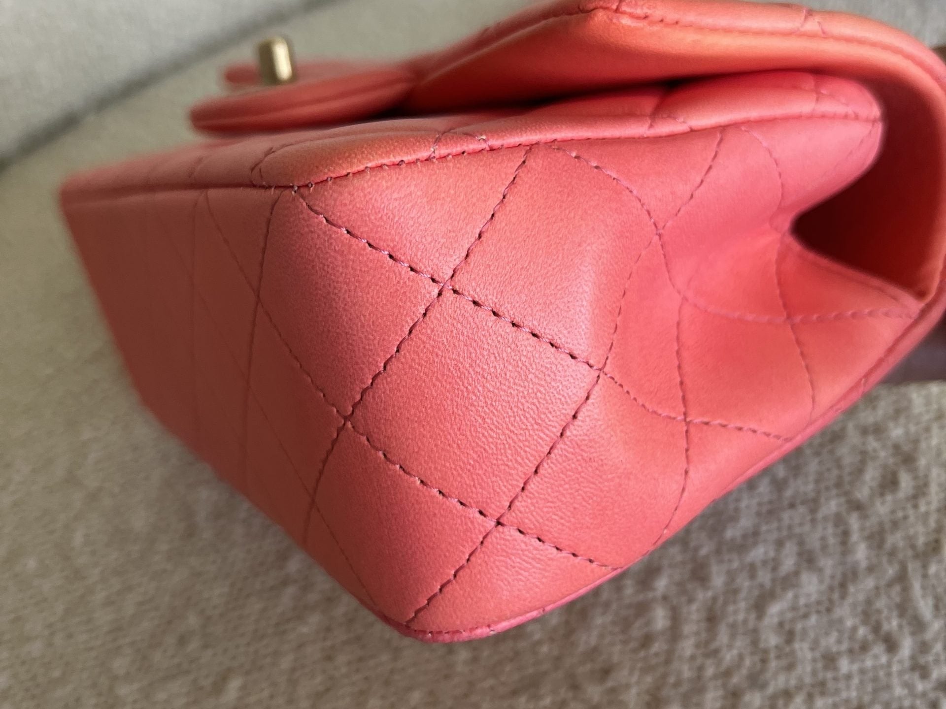 CHANEL Handbag 22P Pink/Orange Mini Lambskin Quilted with Top handle Rectangular LGHW -Knockoff
