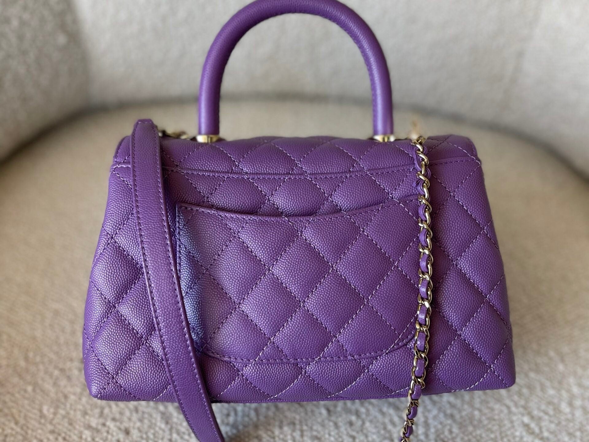 CHANEL Handbag 22P Violet Caviar Coco Handle Small LGHW -Knockoff
