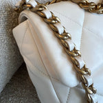 CHANEL Handbag 22P White Lambskin Quilted 19 Flap Small MHW -Knockoff
