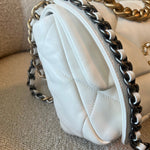 CHANEL Handbag 22P White Lambskin Quilted 19 Flap Small Mixed Hardware -Knockoff
