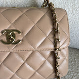 CHANEL Handbag 22S Beige Lambskin Quilted Trendy CC LGHW -Knockoff
