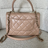 CHANEL Handbag 22S Beige Lambskin Quilted Trendy CC Light Gold Hardware -Knockoff
