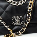 CHANEL Handbag 22S Black Lambskin Quilted 19 Flap Small Mixed Reverse Hardware -Knockoff
