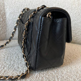 CHANEL Handbag 22S Black Lambskin Quilted Mini Rectangular Single Flap Light Gold Hardware -Knockoff
