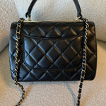 CHANEL Handbag 22S Black Lambskin Quilted Trendy CC Small LGHW -Knockoff
