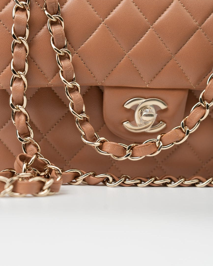 CHANEL Handbag 22S Caramel Lambskin Quilted Classic Flap Small LGHW -Knockoff
