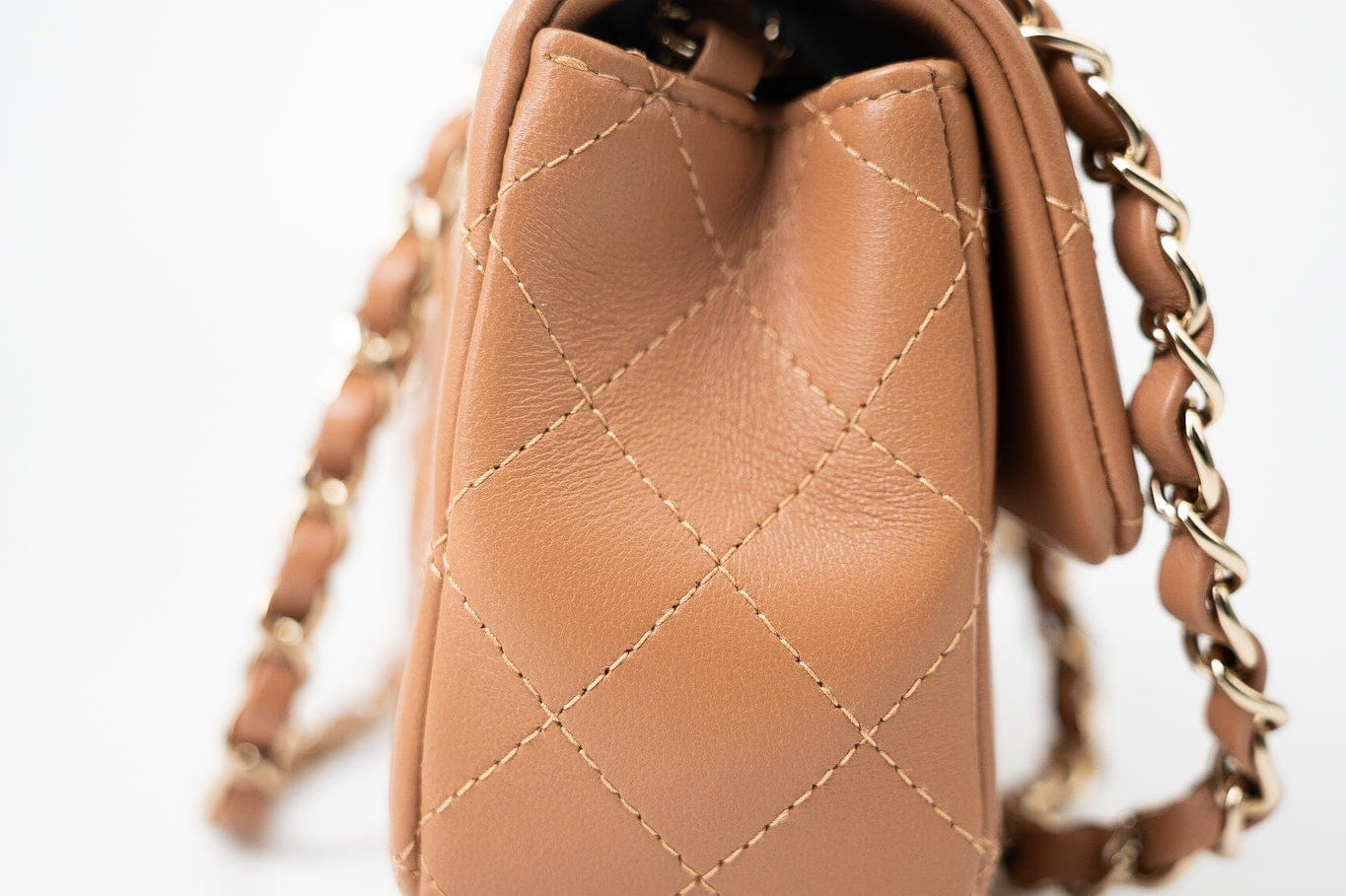 CHANEL Handbag 22S Caramel Lambskin Quilted Mini Rectangular Single Flap Light Gold Hardware -Knockoff
