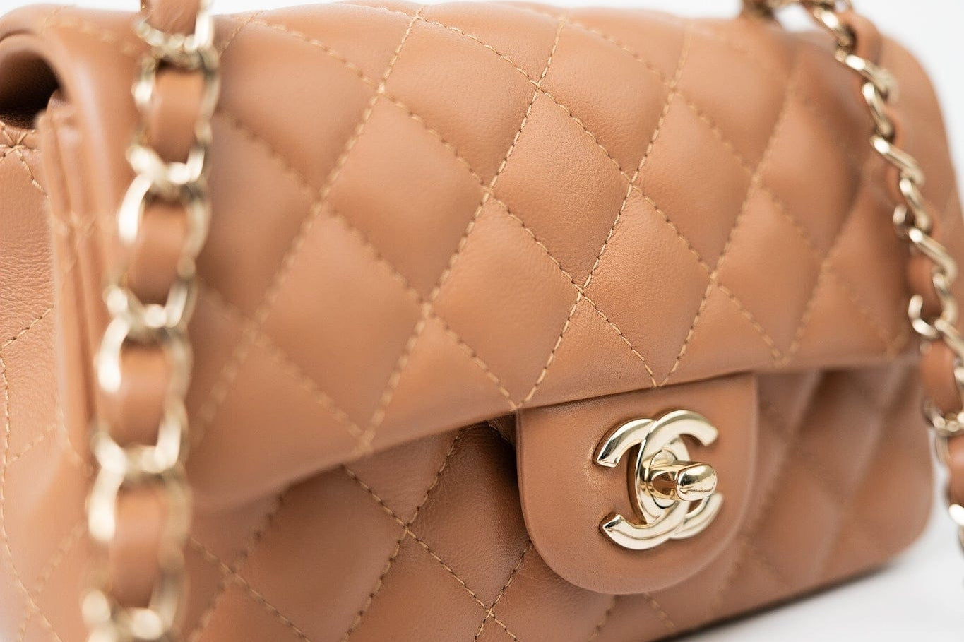 CHANEL Handbag 22S Caramel Lambskin Quilted Mini Rectangular Single Flap Light Gold Hardware -Knockoff
