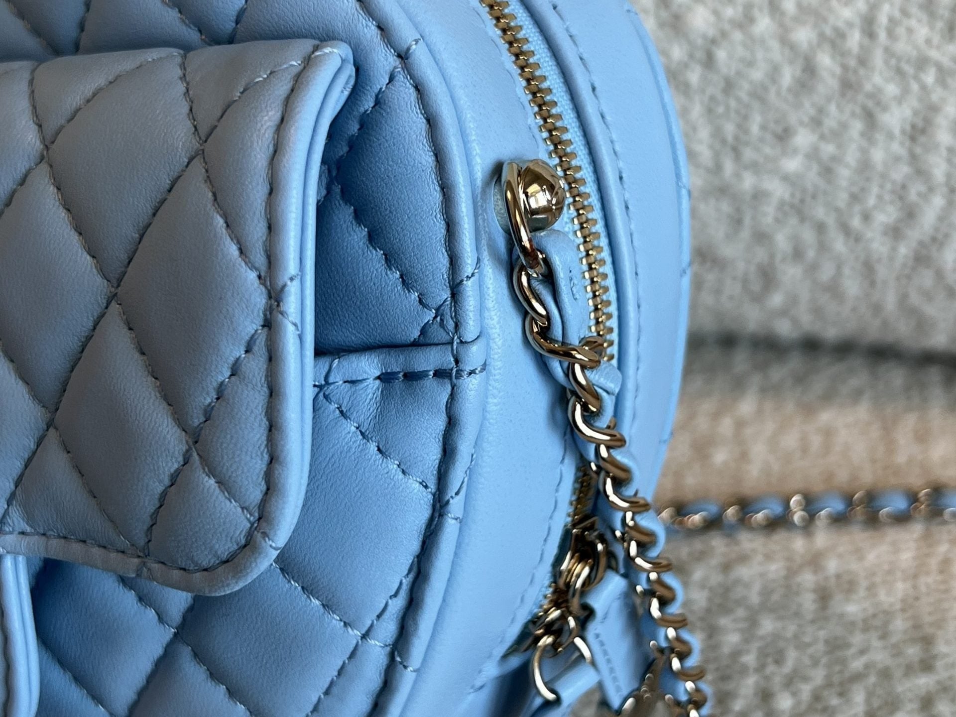 CHANEL Handbag 22S CC In Love Blue Lambskin Quilted Large Heart Bag LGHW -Knockoff
