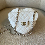 CHANEL Handbag 22S CC In Love White Lambskin Quilted Large Heart Bag LGHW -Knockoff
