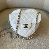 CHANEL Handbag 22S CC In Love White Lambskin Quilted Large Heart Bag LGHW -Knockoff
