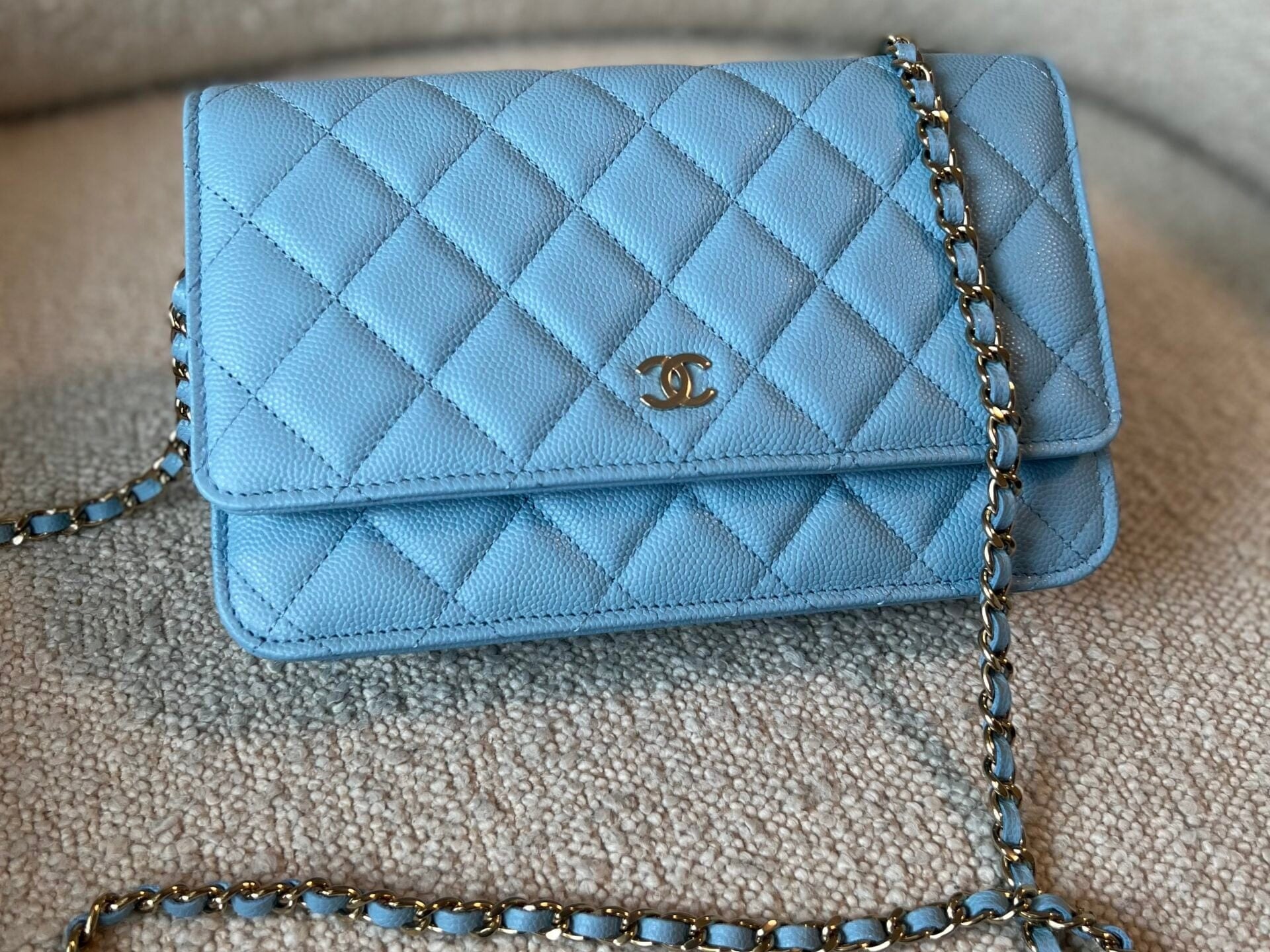 CHANEL Handbag 22S Light Blue Caviar Quilted Wallet On Chain (WOC) -Knockoff
