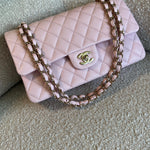 CHANEL Handbag 22S Light Pink Caviar Quilted Classic Flap Medium LGHW -Knockoff
