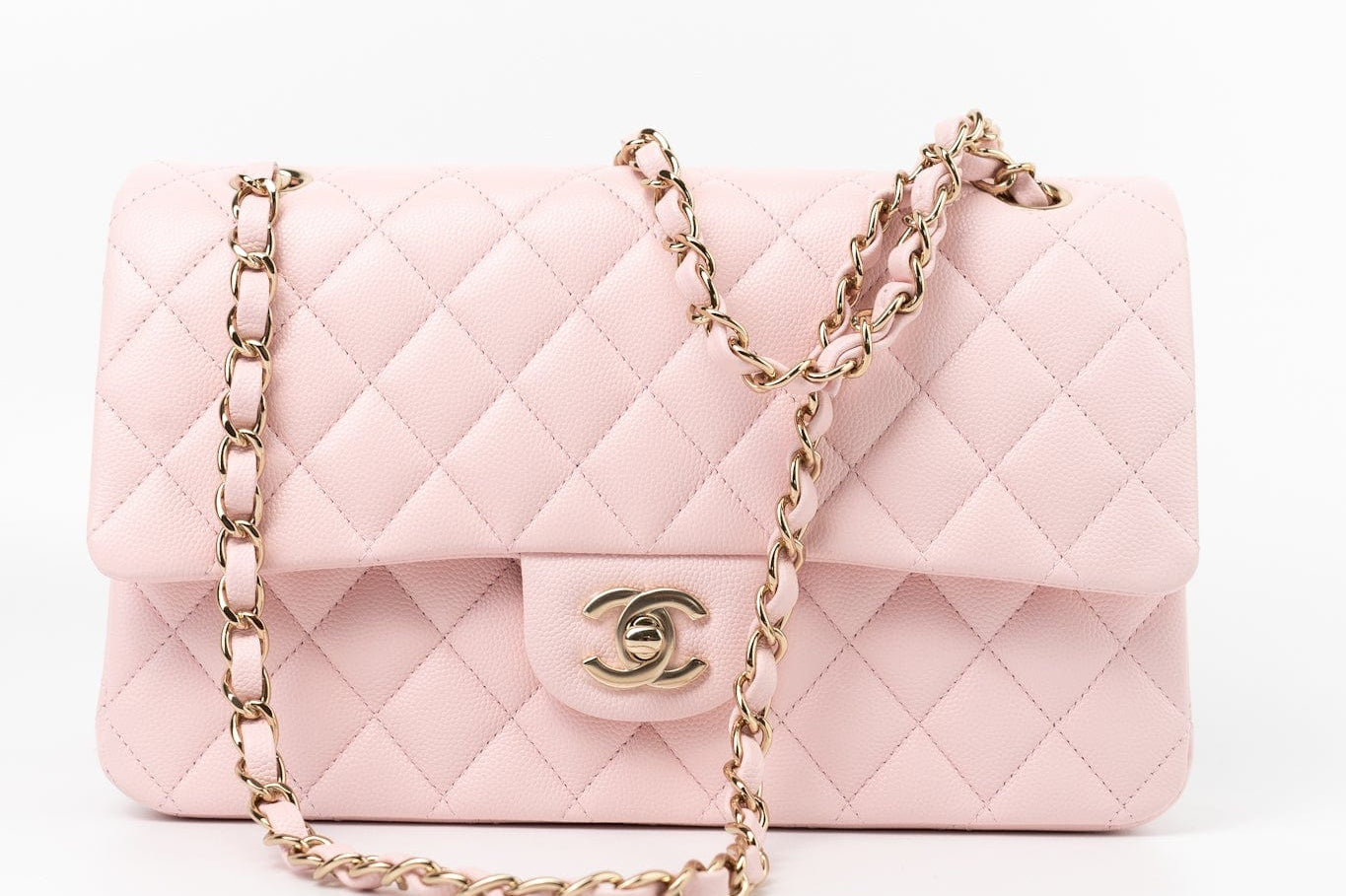 CHANEL Handbag 22S Light Pink Caviar Quilted Classic Flap Medium LGHW -Knockoff
