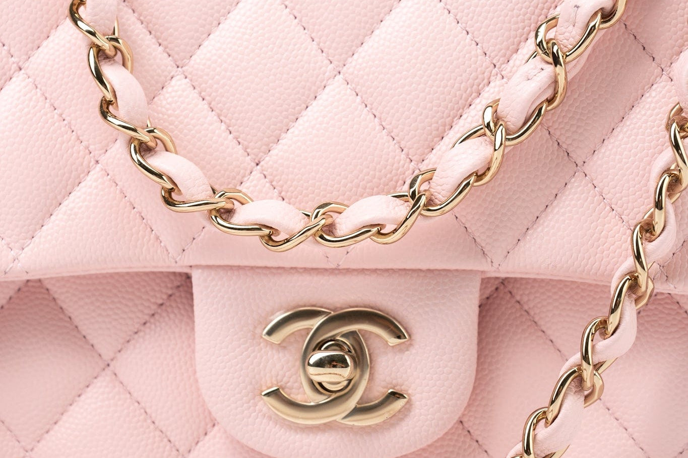 CHANEL Handbag 22S Light Pink Caviar Quilted Classic Flap Medium LGHW -Knockoff
