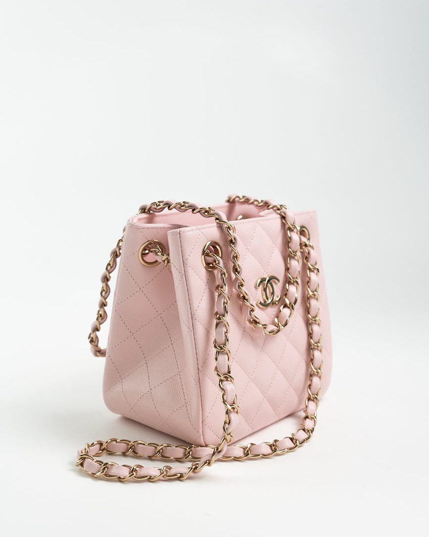 CHANEL Handbag 22S Light Pink Caviar Quilted Mini Bucket Bag LGHW -Knockoff
