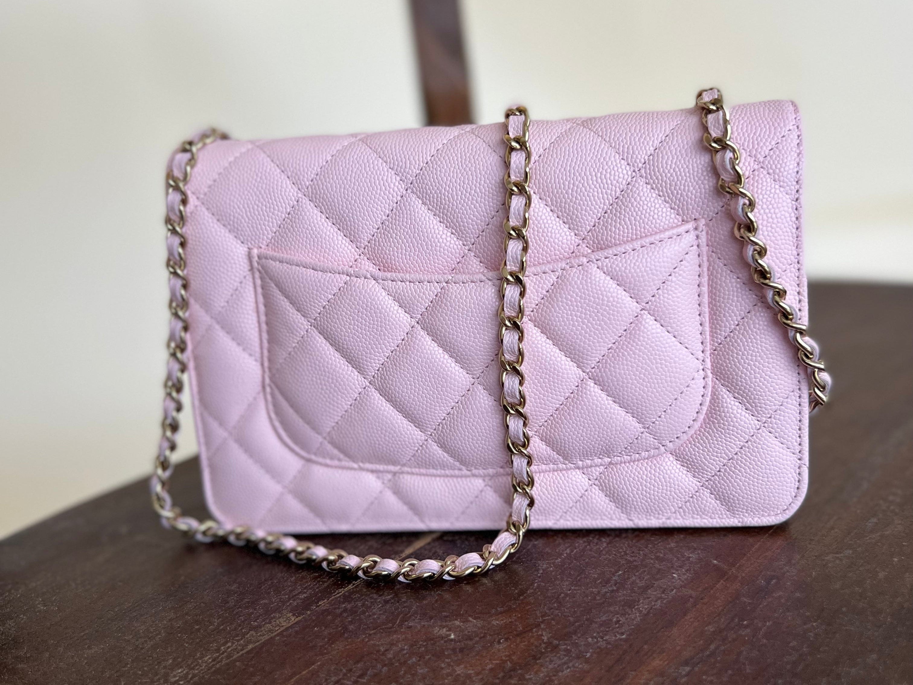 CHANEL Handbag 22S LIGHT PINK CAVIAR QUILTED WALLET ON CHAIN GHW (WOC) -Knockoff
