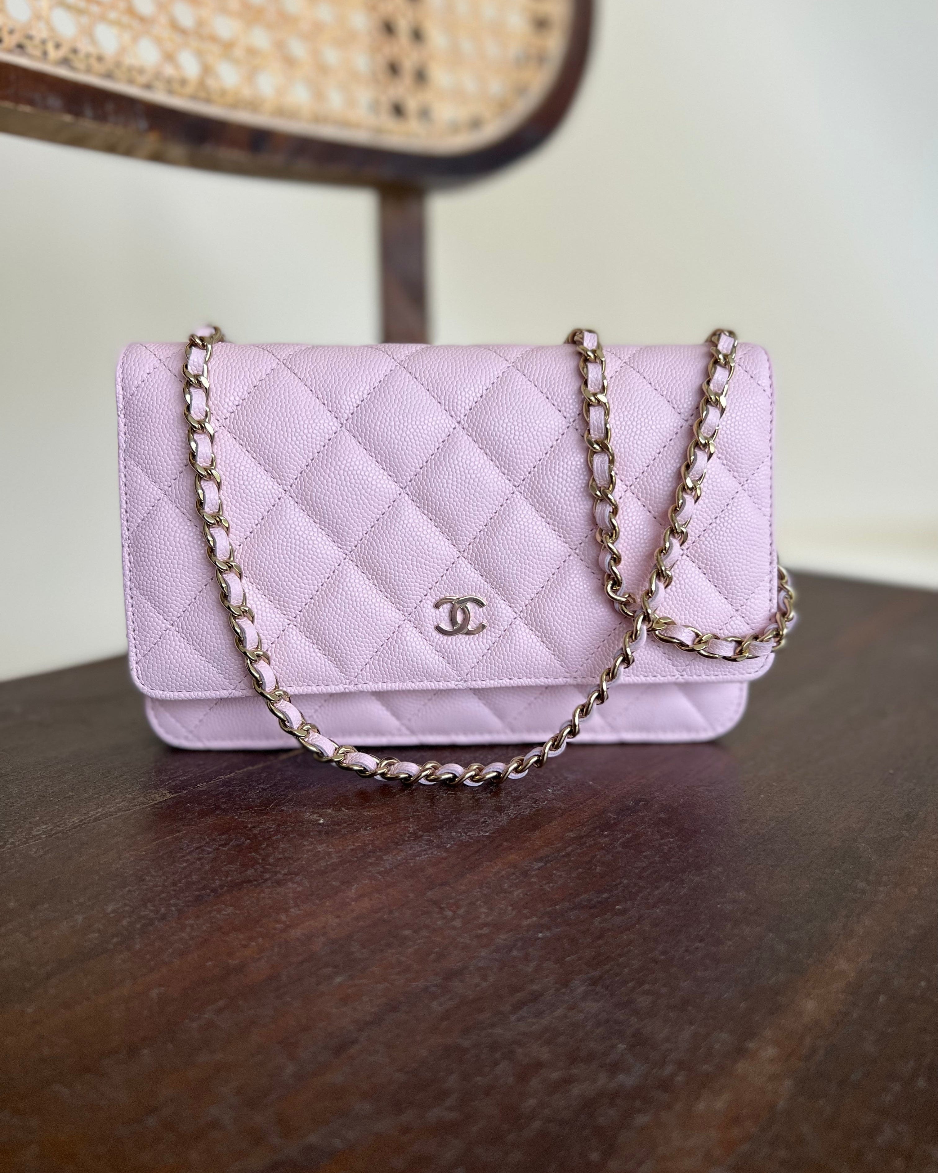 CHANEL Handbag 22S LIGHT PINK CAVIAR QUILTED WALLET ON CHAIN GHW (WOC) -Knockoff
