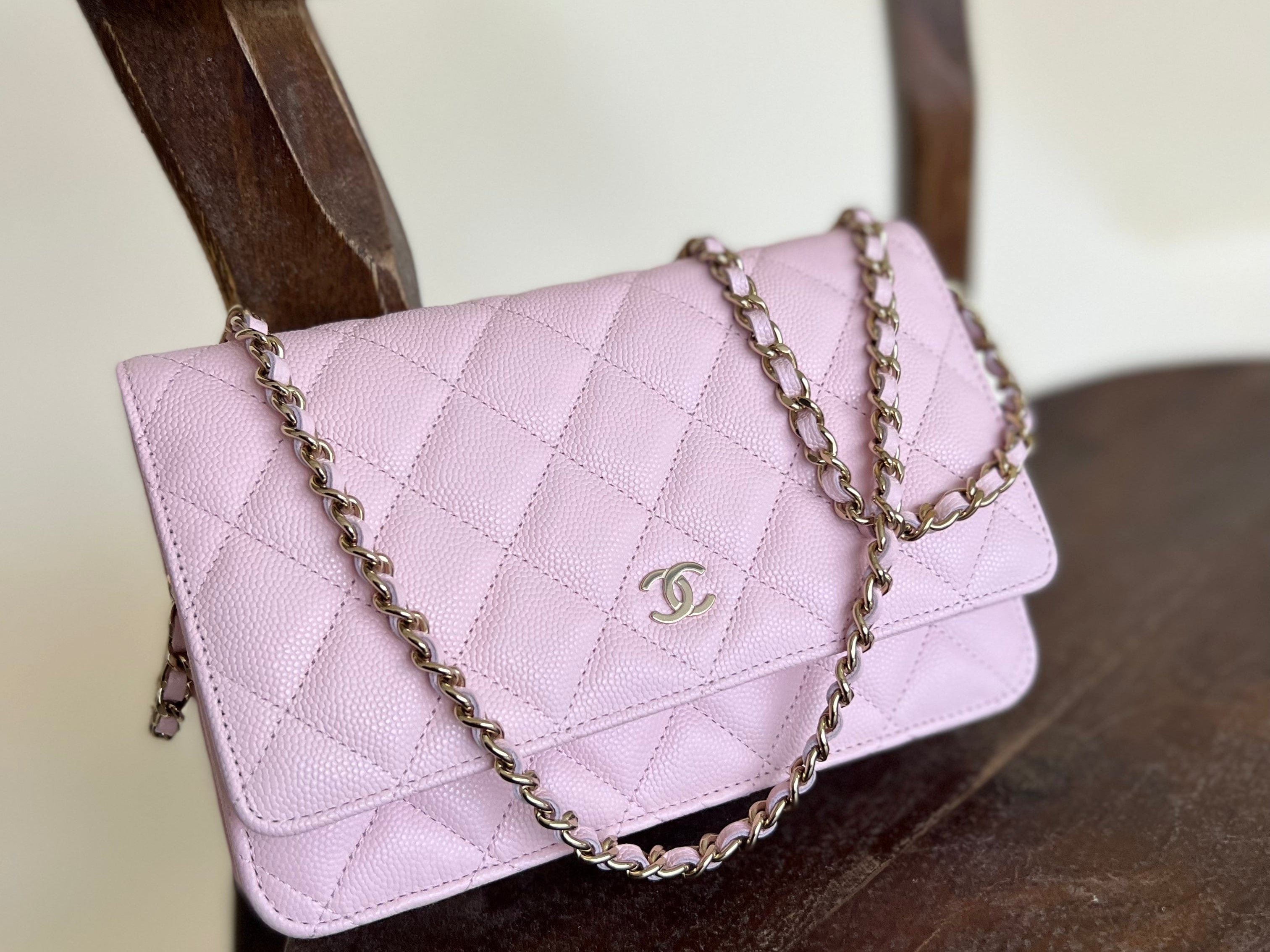 CHANEL Handbag 22S LIGHT PINK CAVIAR QUILTED WALLET ON CHAIN GHW (WOC) -Knockoff
