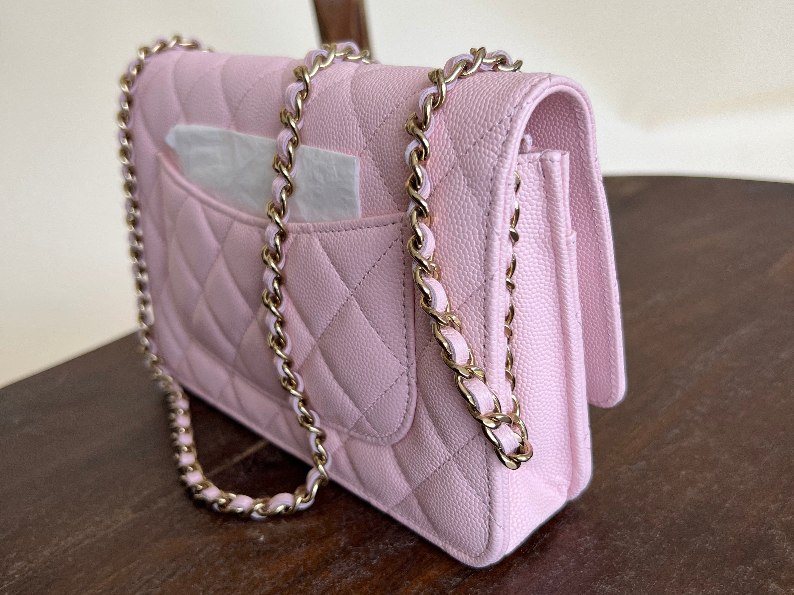 CHANEL Handbag 22S LIGHT PINK CAVIAR QUILTED WALLET ON CHAIN GHW (WOC) -Knockoff
