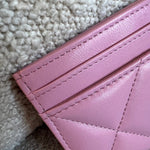 CHANEL Handbag 22S Pink 19 Flap Card Holder -Knockoff
