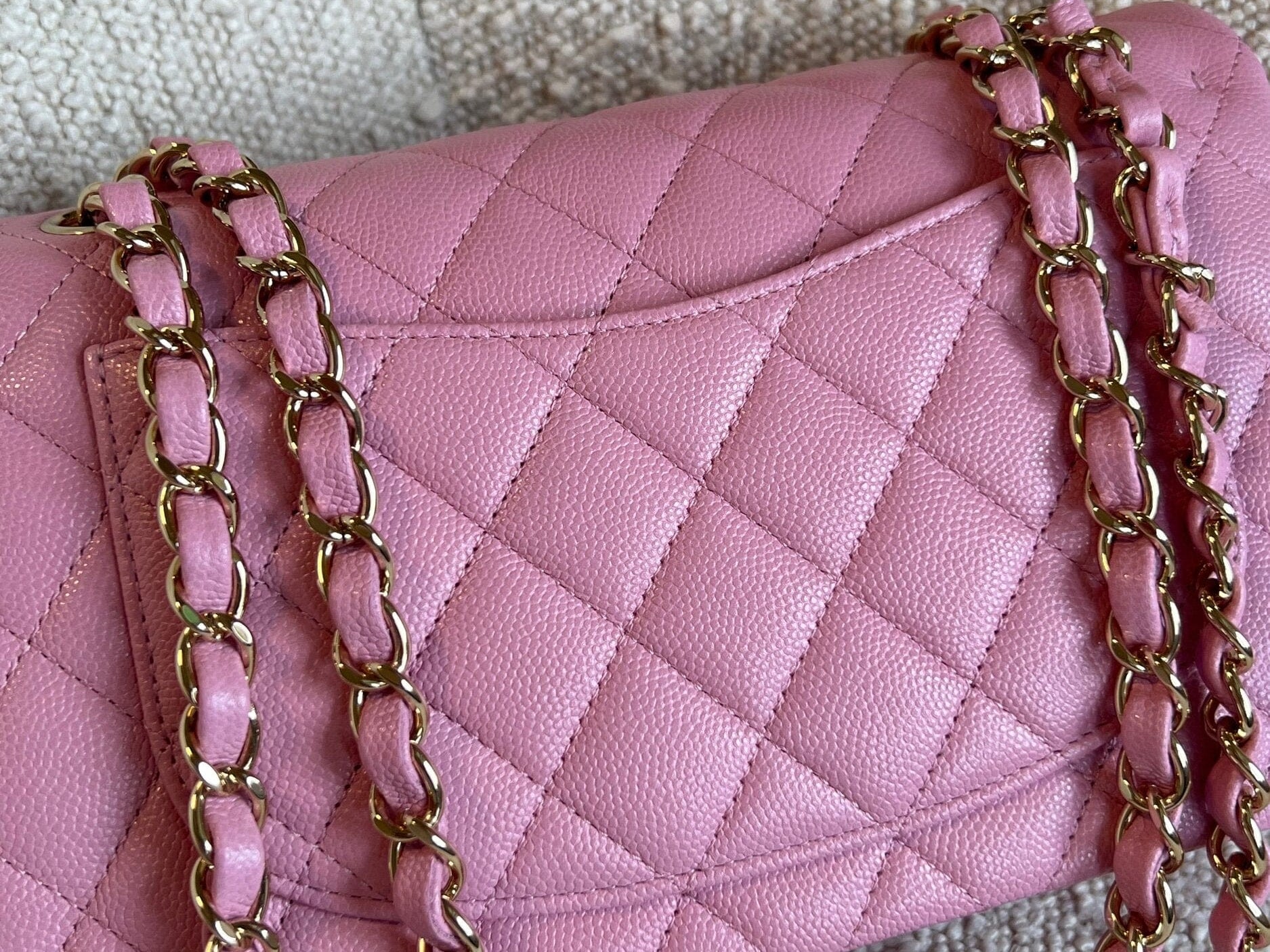 CHANEL Handbag 22S Pink Caviar Quilted Classic Flap Small LGHW -Knockoff
