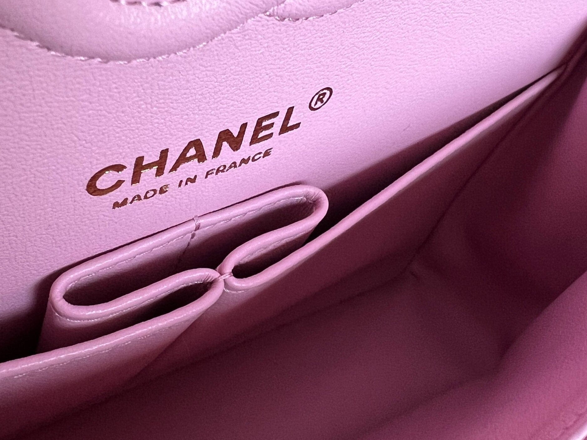 CHANEL Handbag 22S Pink Caviar Quilted Classic Flap Small LGHW -Knockoff
