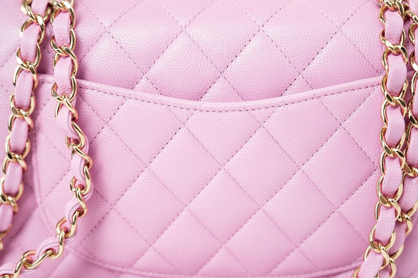 CHANEL Handbag 22S Pink Caviar Quilted Classic Flap Small Light Gold Hardware -Knockoff
