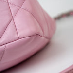 CHANEL Handbag 22S Pink Lambskin Quilted 19 Small Reverse Mixed Hardware -Knockoff
