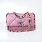 CHANEL Handbag 22S Pink Lambskin Quilted 19 Small Reverse Mixed Hardware -Knockoff
