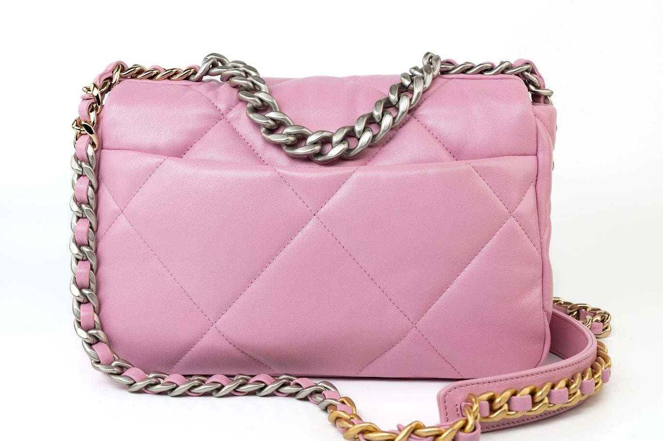 CHANEL Handbag 22S Pink Lambskin Quilted 19 Small Reverse Mixed Hardware -Knockoff
