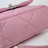 CHANEL Handbag 22S Pink Lambskin Quilted 19 Small Reverse Mixed Hardware -Knockoff
