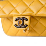 CHANEL Handbag 23A Mini Yellow Lambskin Quilted and Weng Wood Flap Bag -Knockoff
