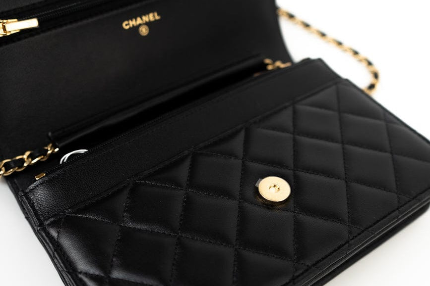 CHANEL Handbag 23C Black Lambskin Quilted Cruise Heart Wallet on Chain (WOC) LGHW -Knockoff
