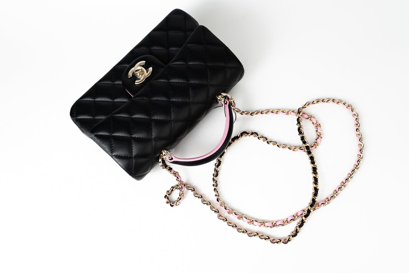 CHANEL Handbag 23P Mini Top Handle Black/Pink Lambskin Quilted w/ Light Gold Hardware -Knockoff
