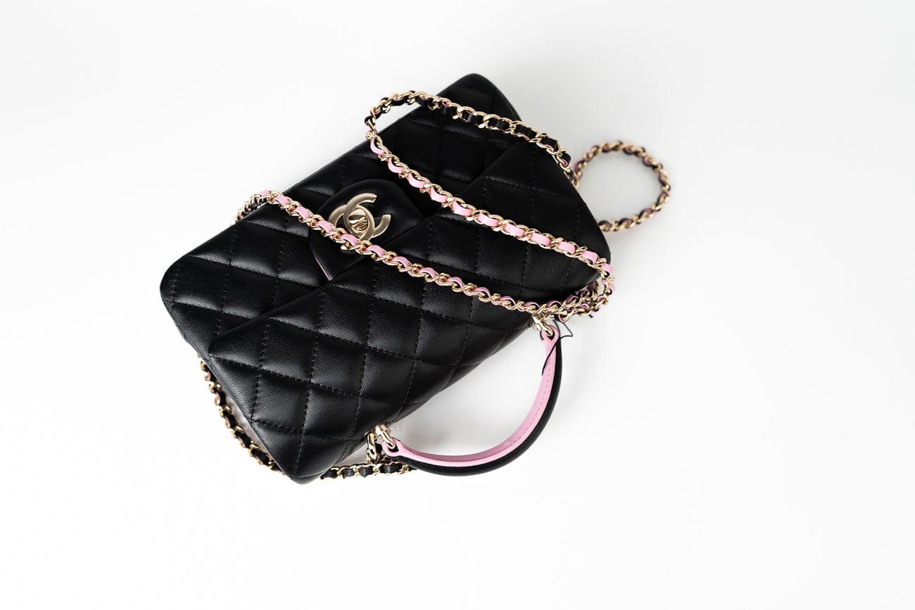 CHANEL Handbag 23P Mini Top Handle Black/Pink Lambskin Quilted w/ Light Gold Hardware -Knockoff
