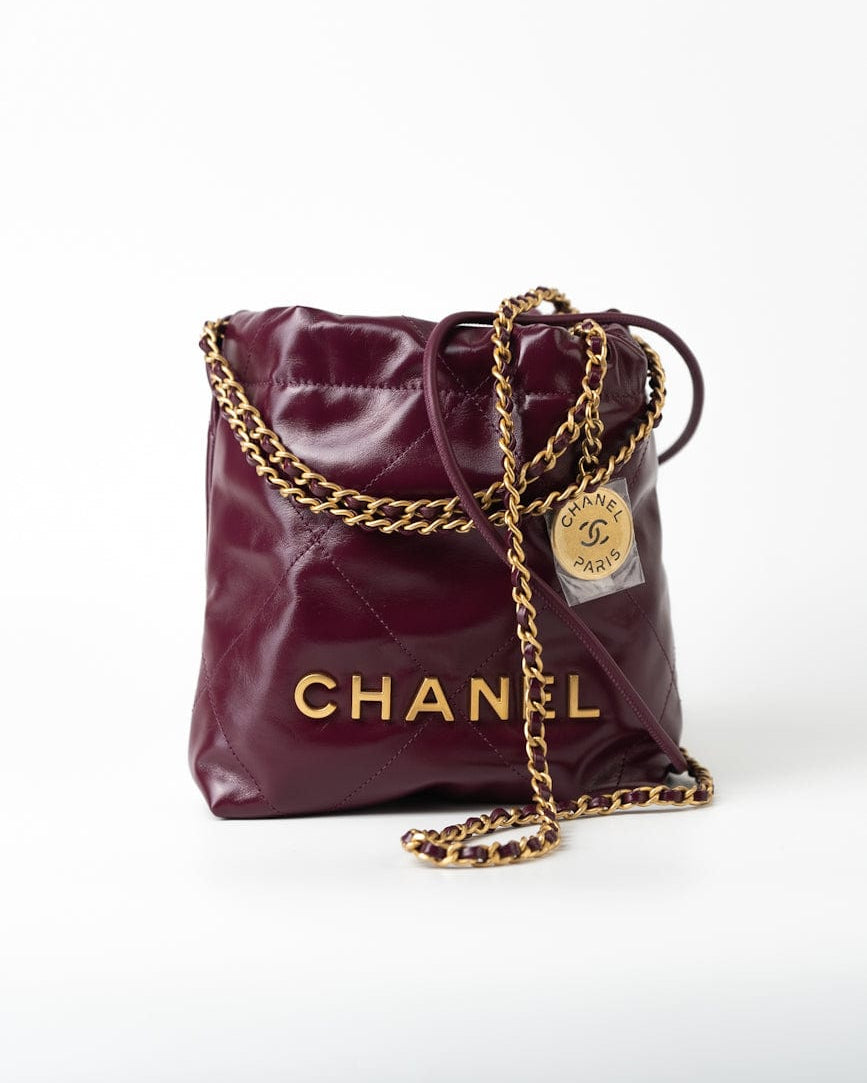 CHANEL Handbag 23S Mini 22 Drawstring Bag Burgundy Calfskin Quilted AGHW -Knockoff
