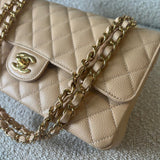 CHANEL Handbag Beige Clair Caviar Quilted Classic Flap Medium GHW -Knockoff
