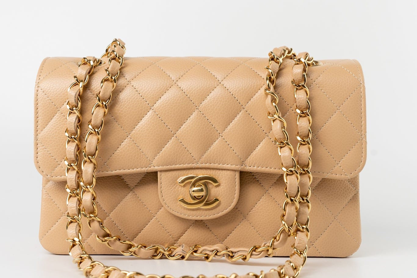 CHANEL Handbag Beige Clair Caviar Quilted Classic Flap Small Gold Hardware -Knockoff
