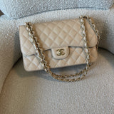 CHANEL Handbag Beige Clair Caviar Quilted Jumbo Classic Flap LGHW -Knockoff
