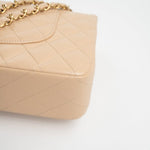 CHANEL Handbag Beige Lambskin Quilted Classic Flap Medium GHW -Knockoff
