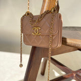 CHANEL Handbag Beige Micro Lambskin Quilted Coin Purse with Chain Aged Gold Hardware -Knockoff
