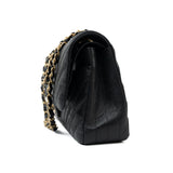 CHANEL Handbag Black 18B Metallic Black Crumpled Calfskin Chevron Classic Flap Medium Aged Gold Hardware -Knockoff
