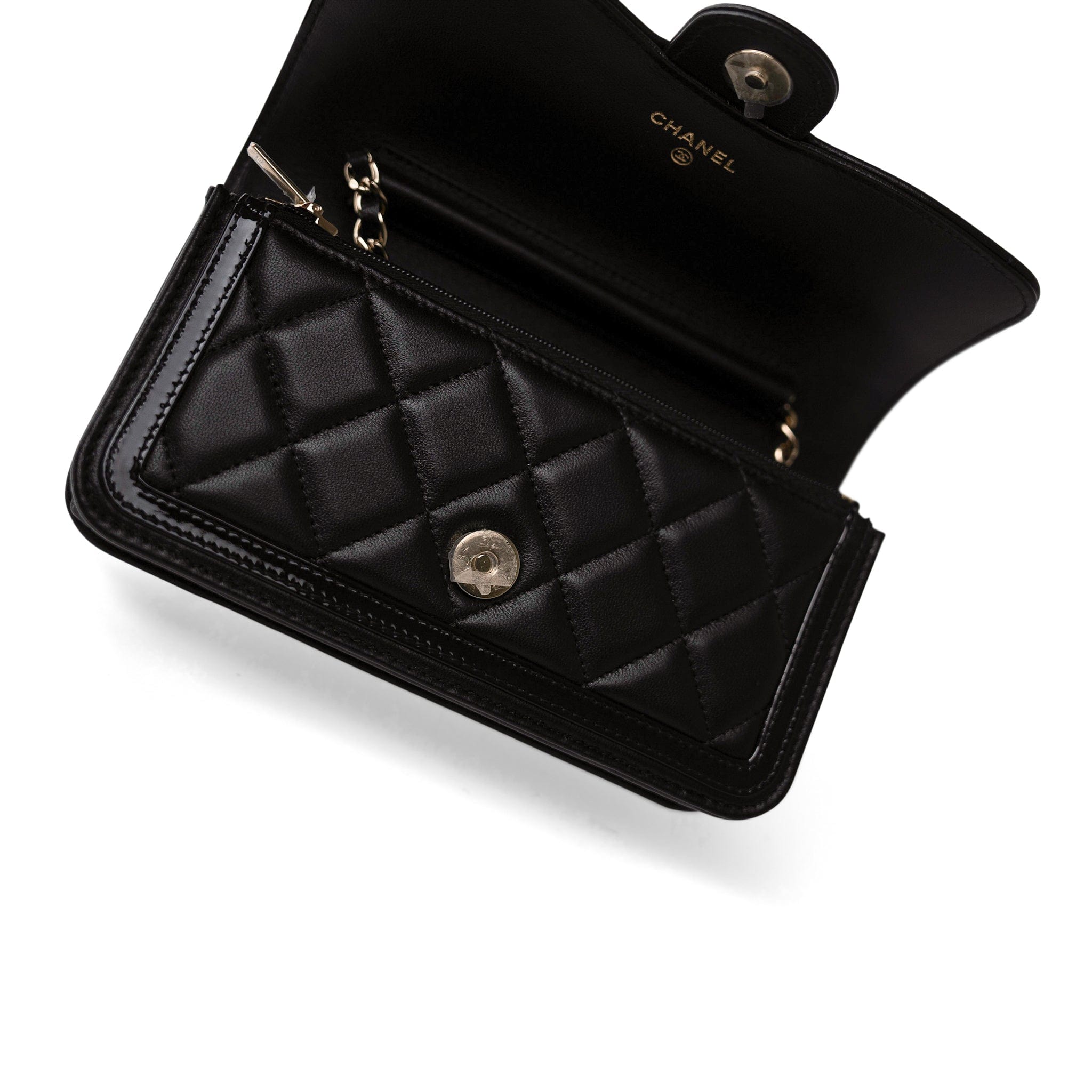 CHANEL Handbag Black 23B Black Lambskin Quilted O Phone Holder With Chain -Knockoff
